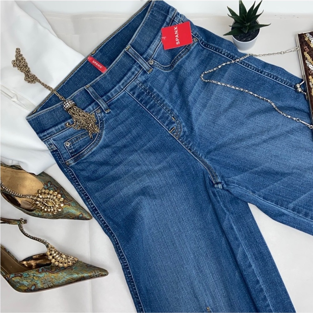 SPANX seamed wide leg jeans in Vintage indigo, NWT size M
